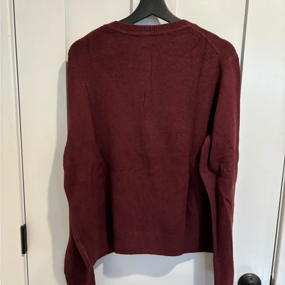 NWT GAP Women’s Crewneck Sweater - Wine - Picture 4 of 6